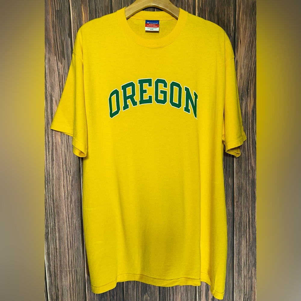 Champion University of Oregon Ducks Tee Shirt - Men’s Size XXL